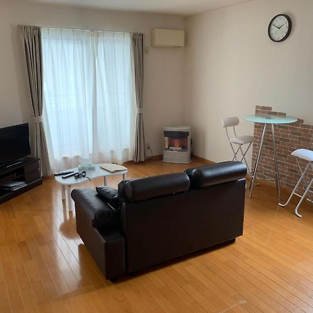 Appartamento Sejour Toyohirakoen Sapporo Esterno foto
